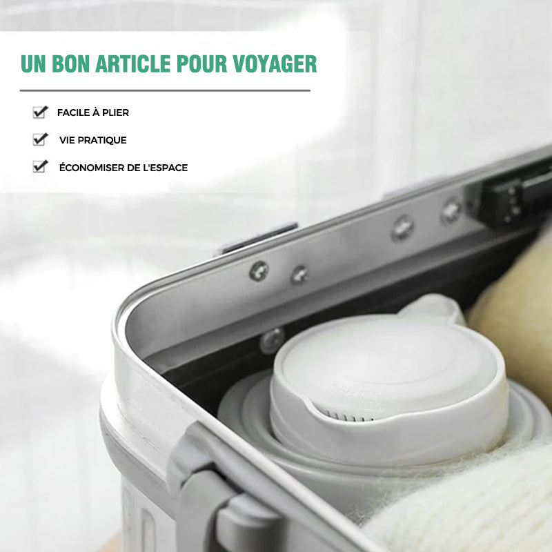 Tragbare Silikagel Reisekanne mit universellem Stecker | Brehn