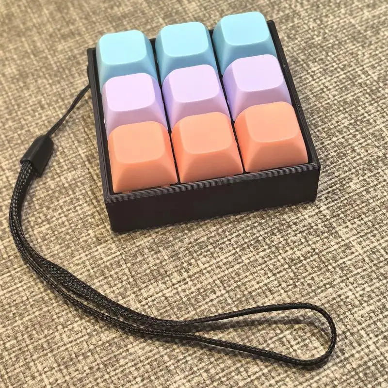 Compact Button Clicker Keychain - Fidgix