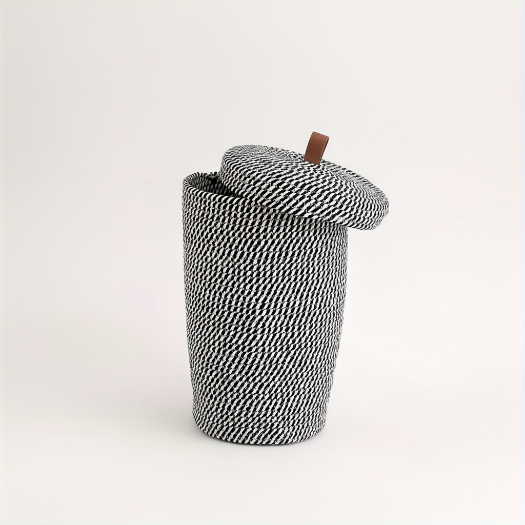 Handwoven storage basket - WeaveNest