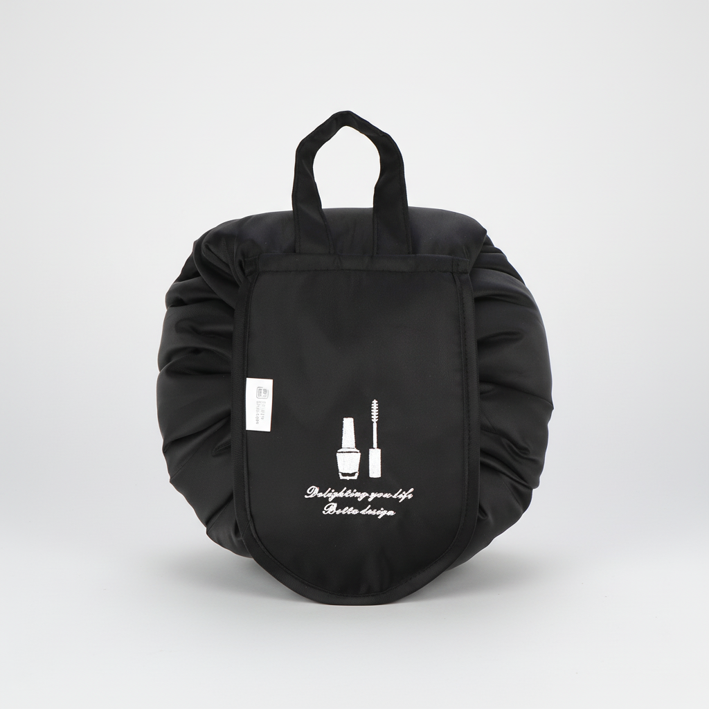 Korean-inspired style bag - GlamPouch
