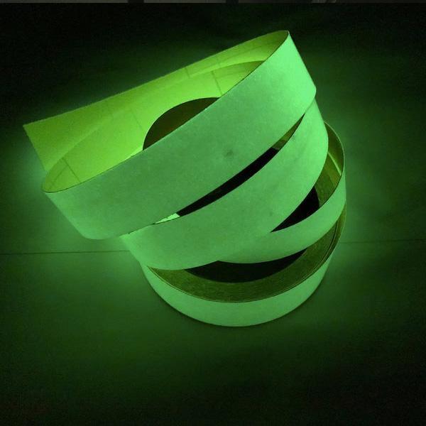 Leuchtendes Glow In The Dark DIY Streifenband | Brehn