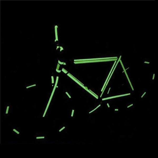 Leuchtendes Glow In The Dark DIY Streifenband | Brehn
