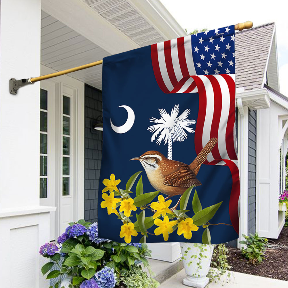 South Carolina Yellow Jessamine Flower and Carolina Wren Bird Flag