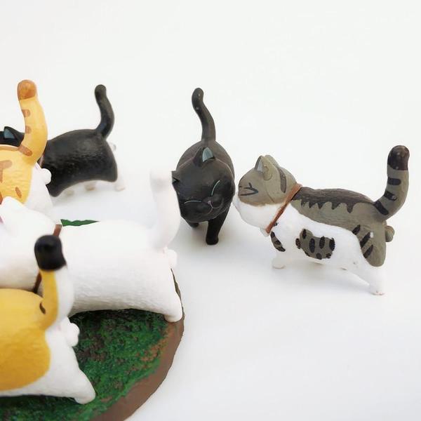 Mini Spazierende Katzenfiguren | Brehn