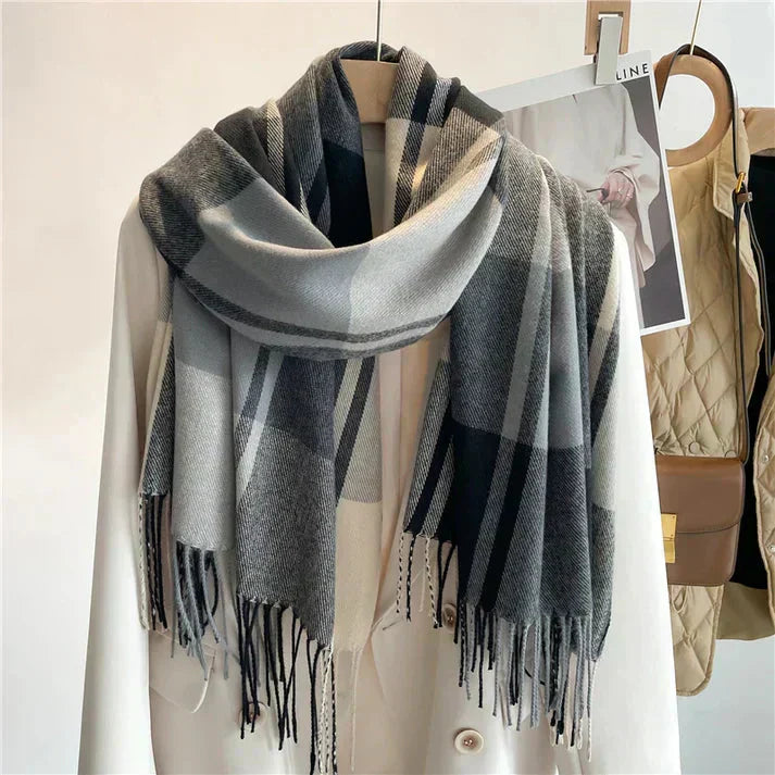 BowLift | Luxury Elegant Warm Scarf
