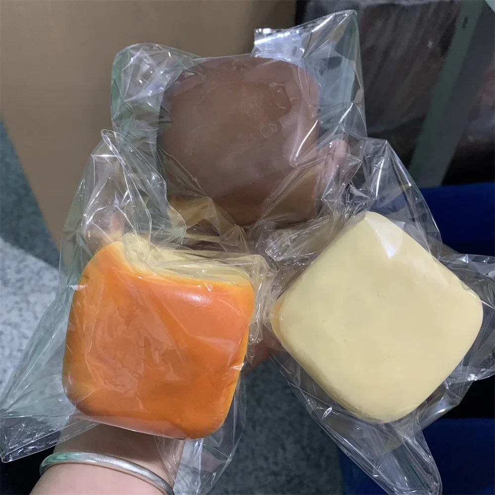 Slow-Rebound Squishy Toy - Toastelle