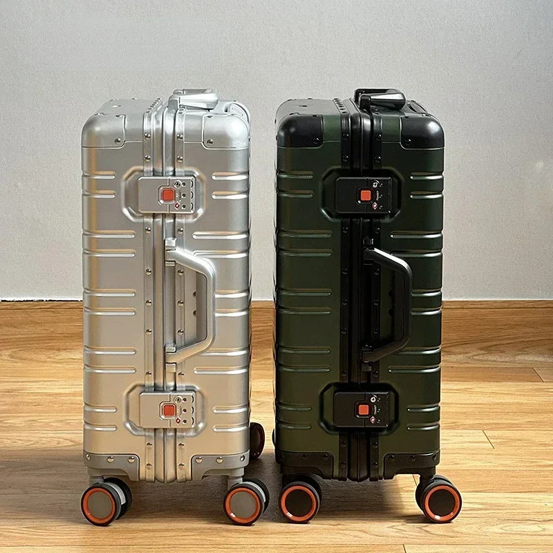 Aluminium-Magnesium Case – Vienna Voyager