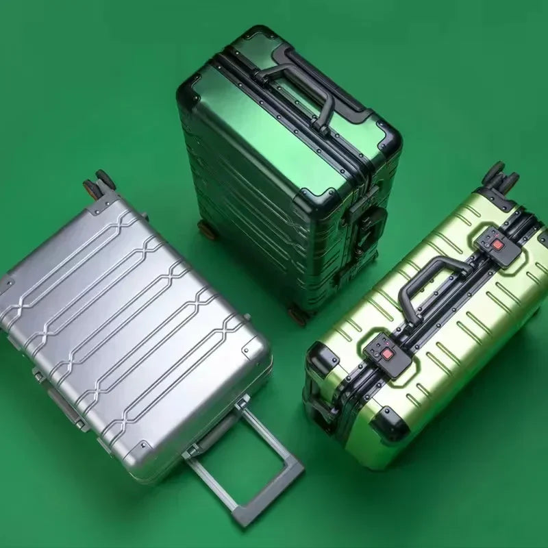 Aluminium-Magnesium Case – Vienna Voyager