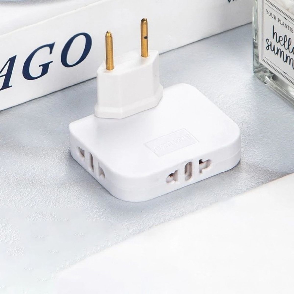 Compact Universal Power Strip