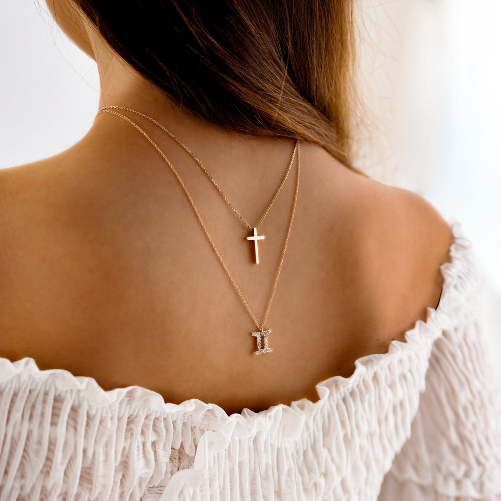 Cross Pendant Chain - Isabella