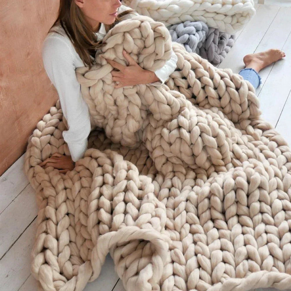 DIY Chunky XL 1000 Gram Wool Yarn for Soft Blankets - LuxeWool