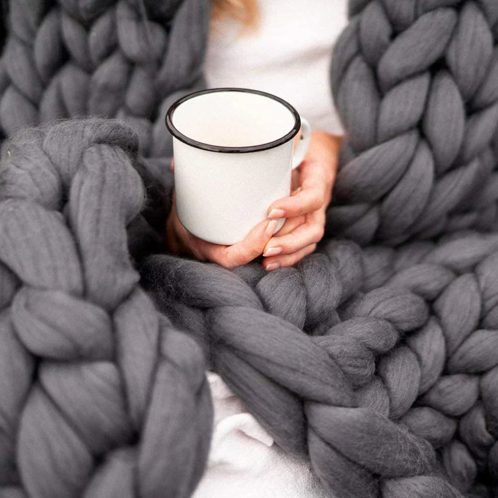 DIY Chunky XL 1000 Gram Wool Yarn for Soft Blankets - LuxeWool