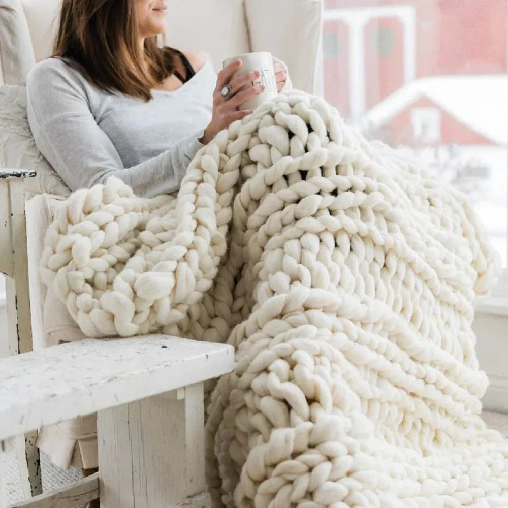 DIY Chunky XL 1000 Gram Wool Yarn for Soft Blankets - LuxeWool