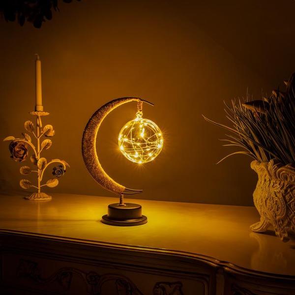 Enchanting Ambient Moonlight Lamp - LunaGlow