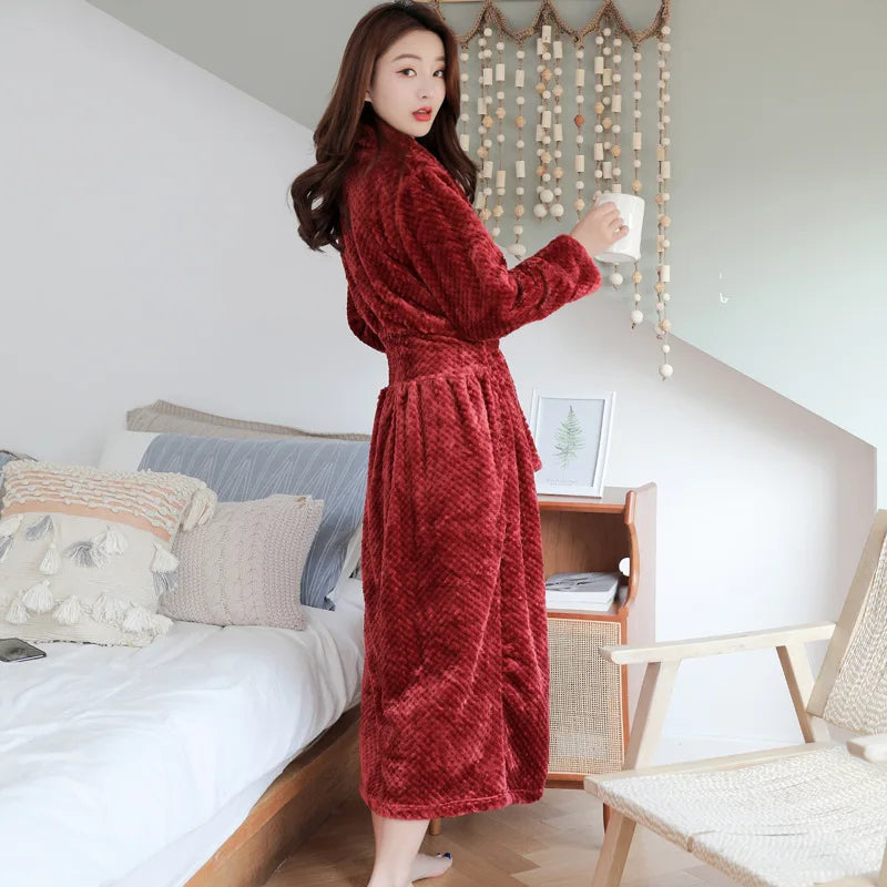 Evi Plush Bathrobe | Stylish and Comfortable