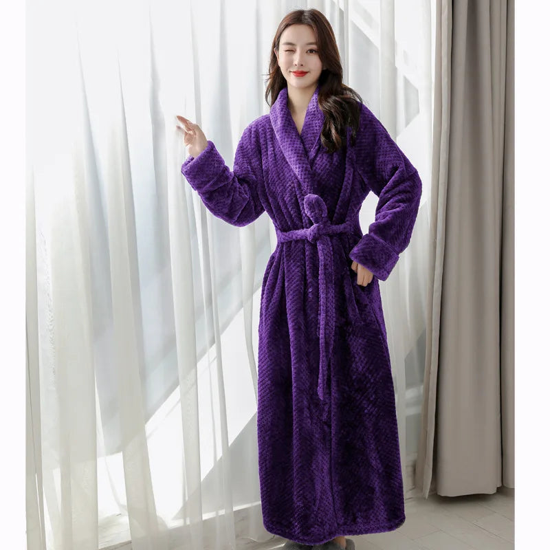 Evi Plush Bathrobe | Stylish and Comfortable