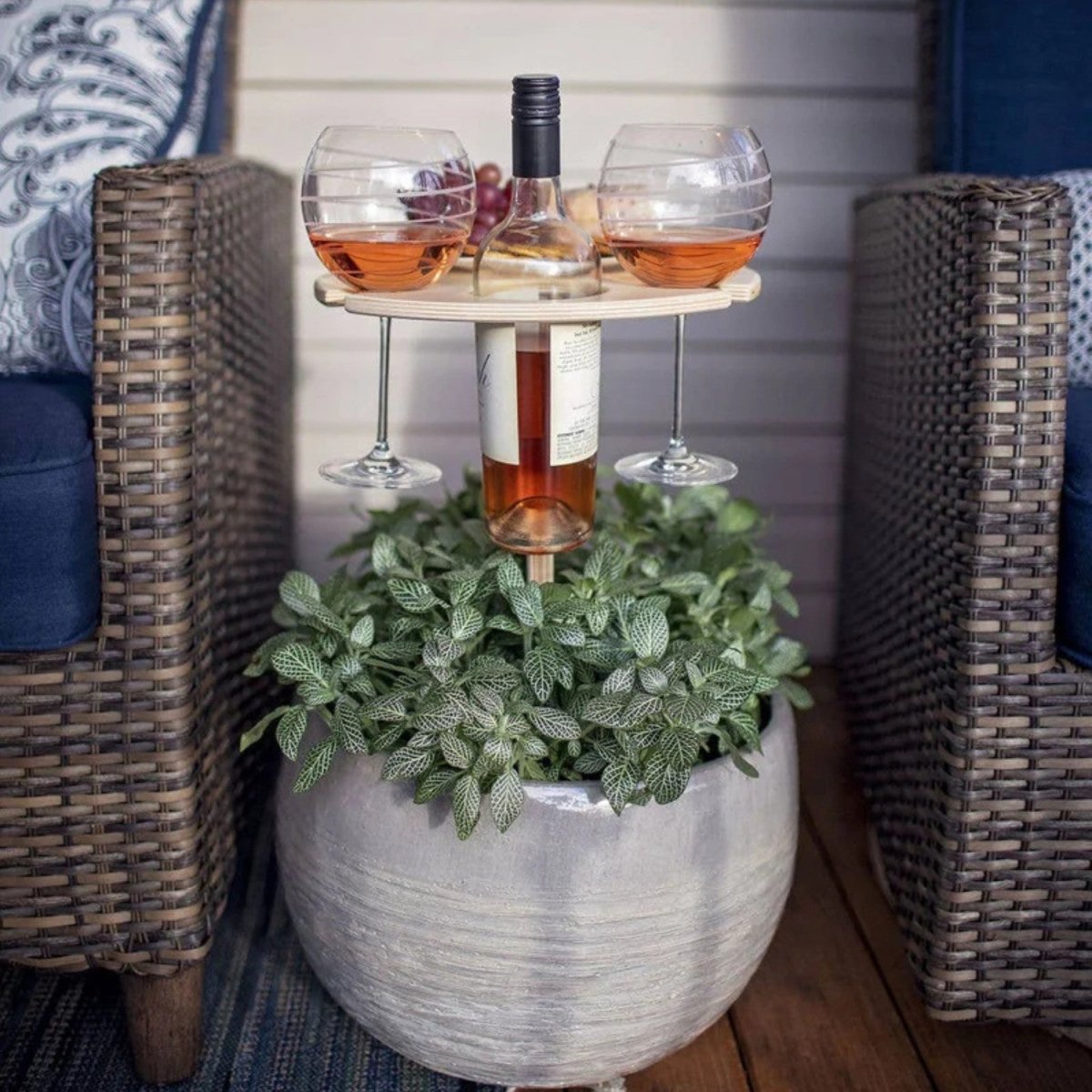 Foldable Picnic Table with Wine Rack