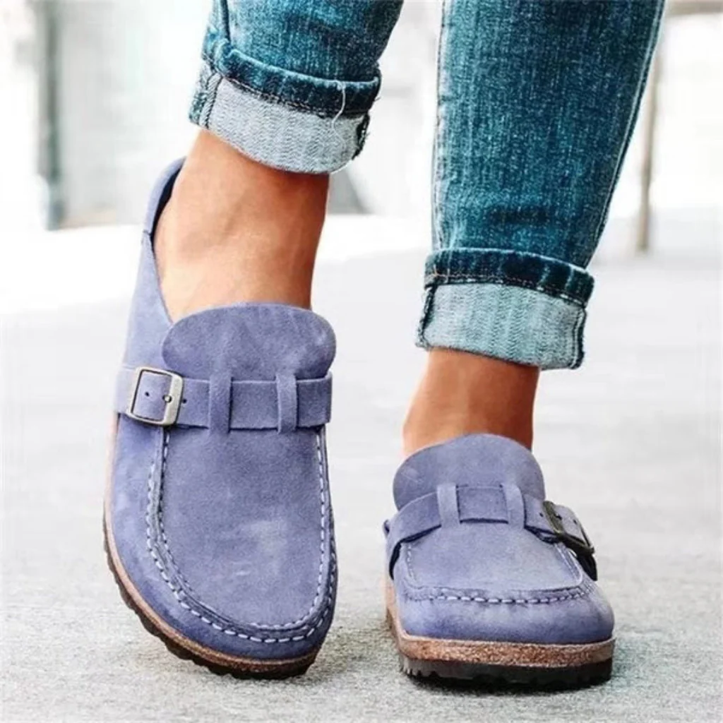 Orthopaedic clogs for women