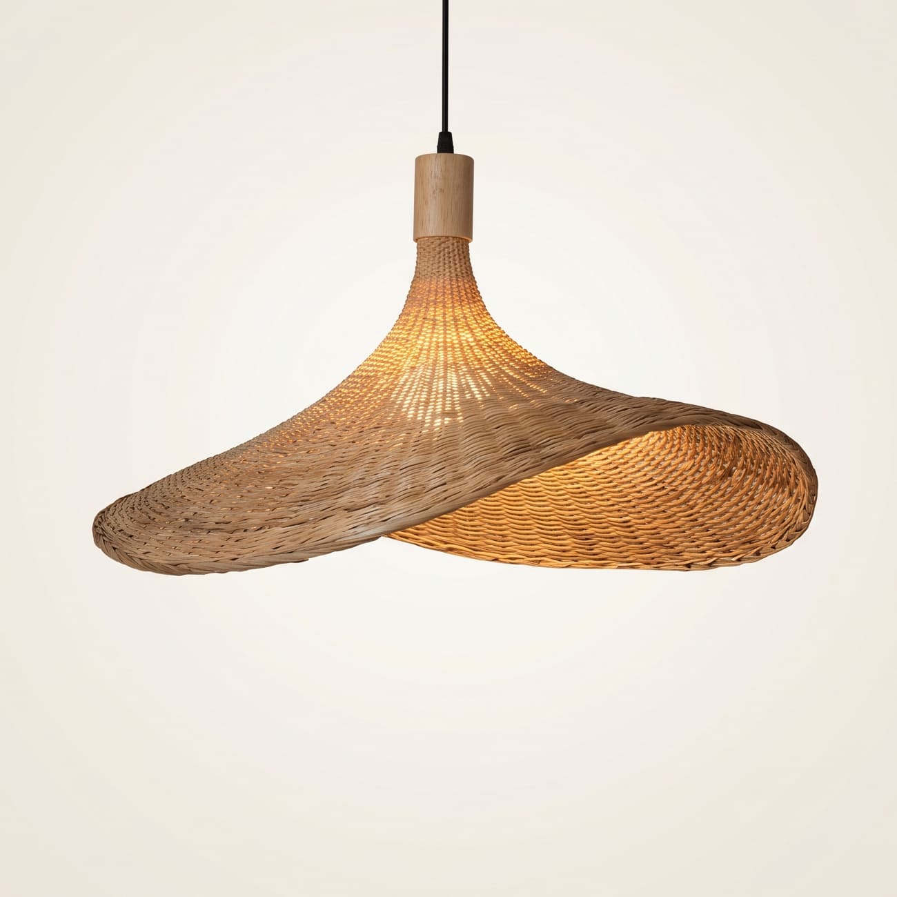 Rattan Pendant Lamp - RusticWeave