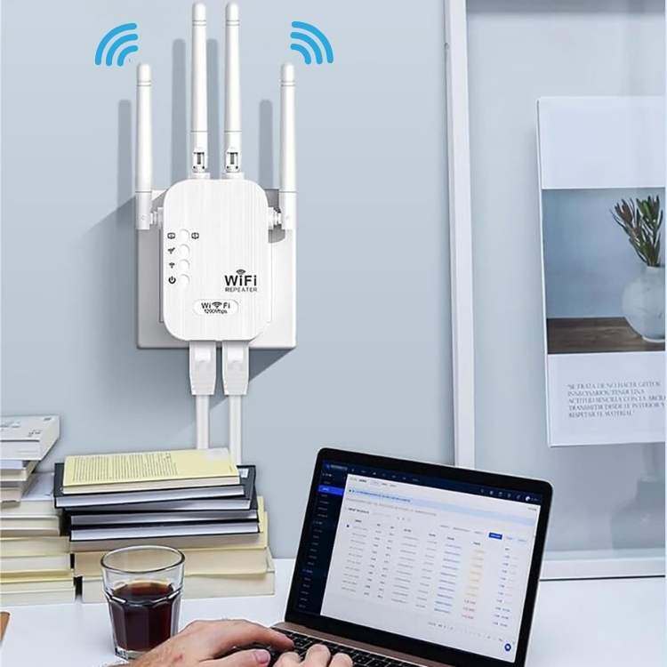 Long-Range Outdoor 5G  WiFi Booster
