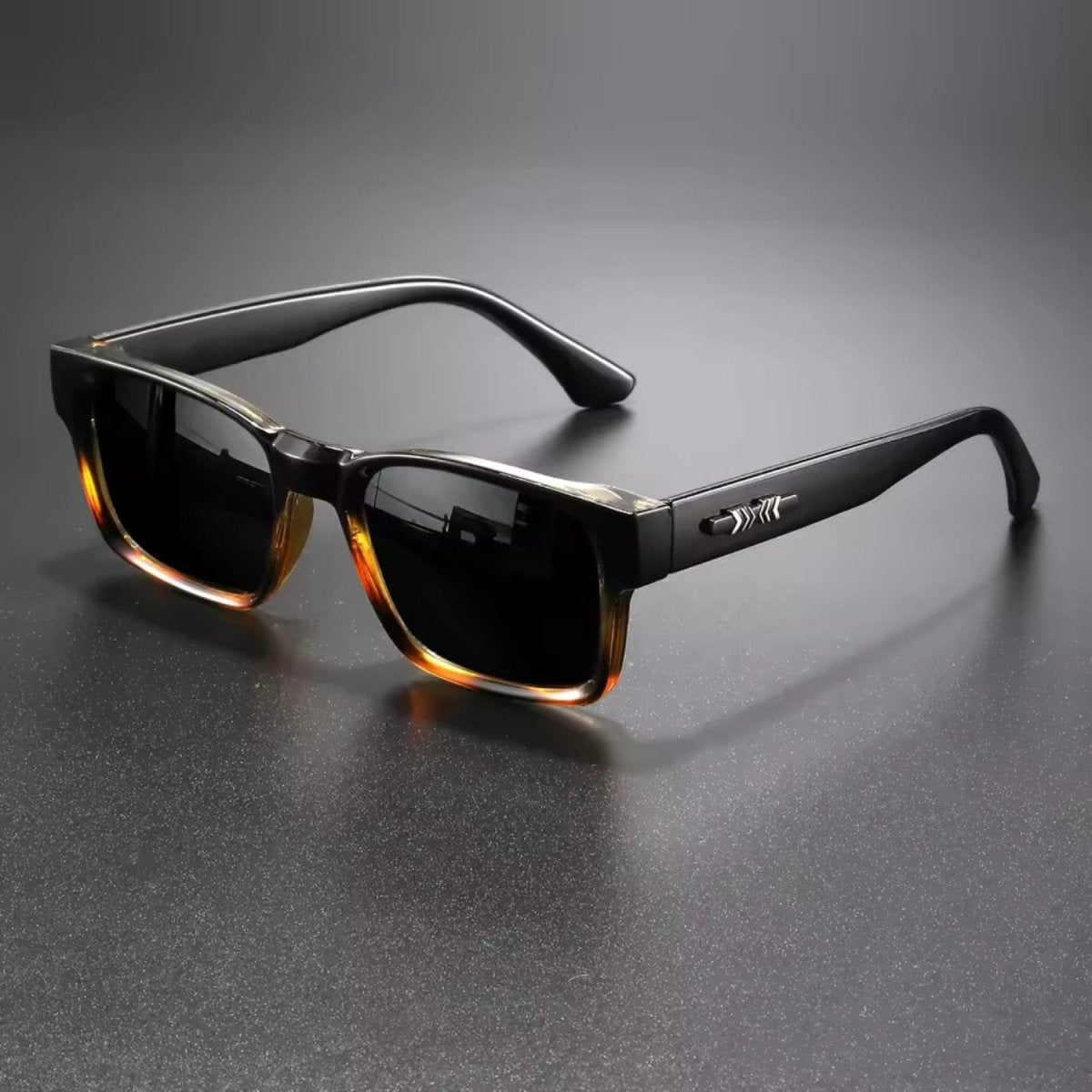 Men’s Retro Square Sunglasses