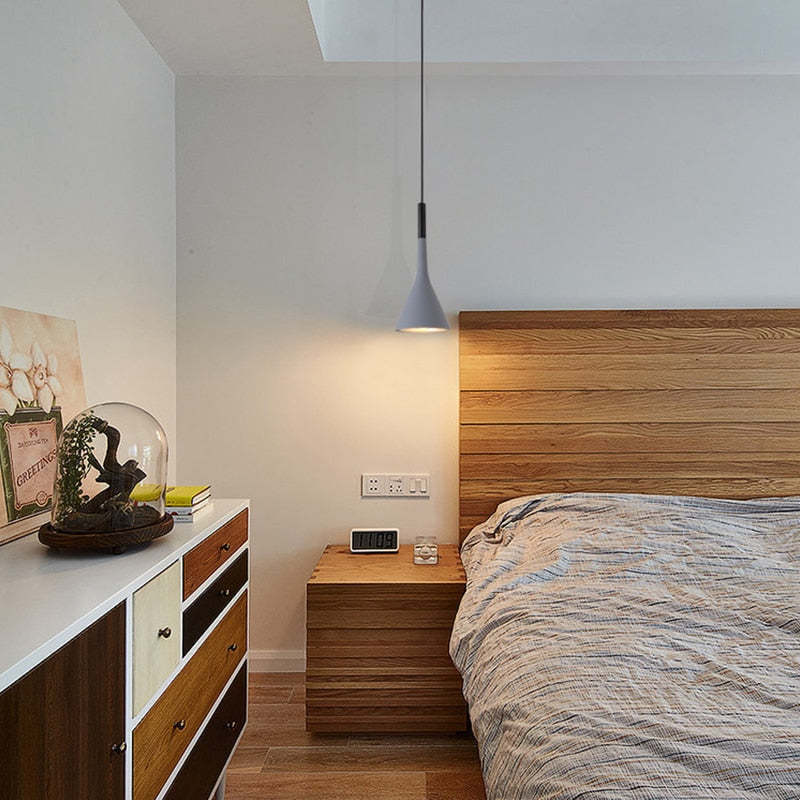 Modern Triangle Pendant Lamp - Trionda