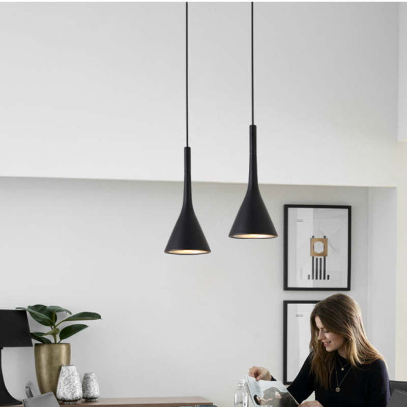 Modern Triangle Pendant Lamp - Trionda