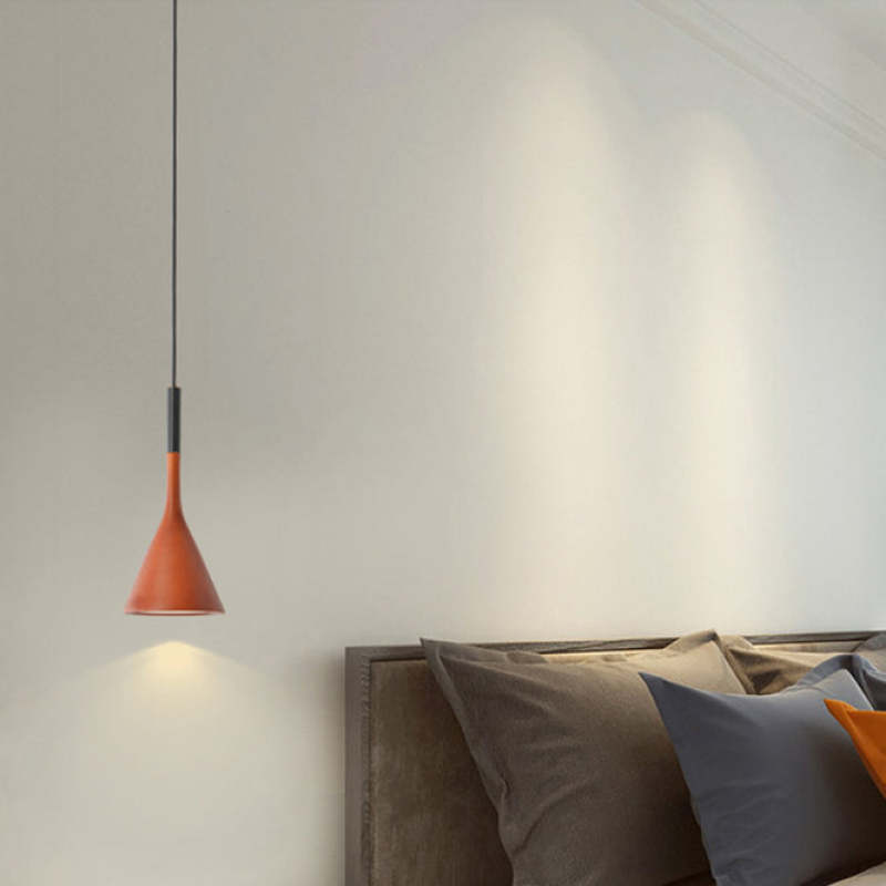 Modern Triangle Pendant Lamp - Trionda