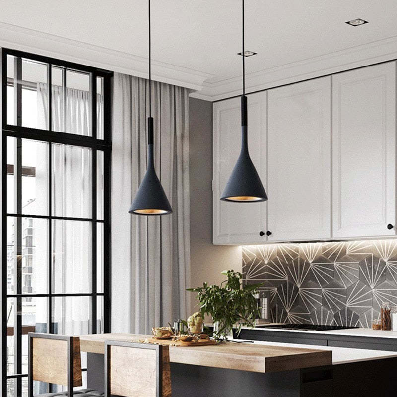 Modern Triangle Pendant Lamp - Trionda