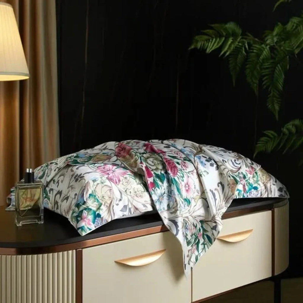 Mulberry Silk Pillowcase for Luxurious Sleep