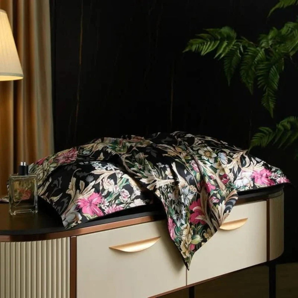 Mulberry Silk Pillowcase for Luxurious Sleep