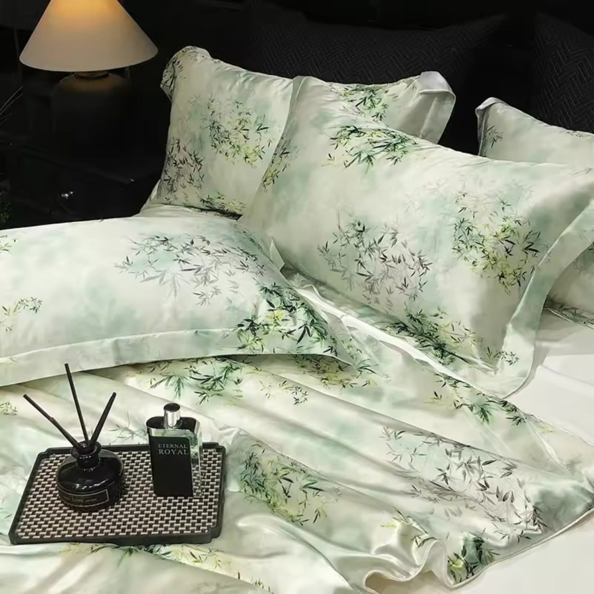 Mulberry Silk Pillowcase for Luxurious Sleep