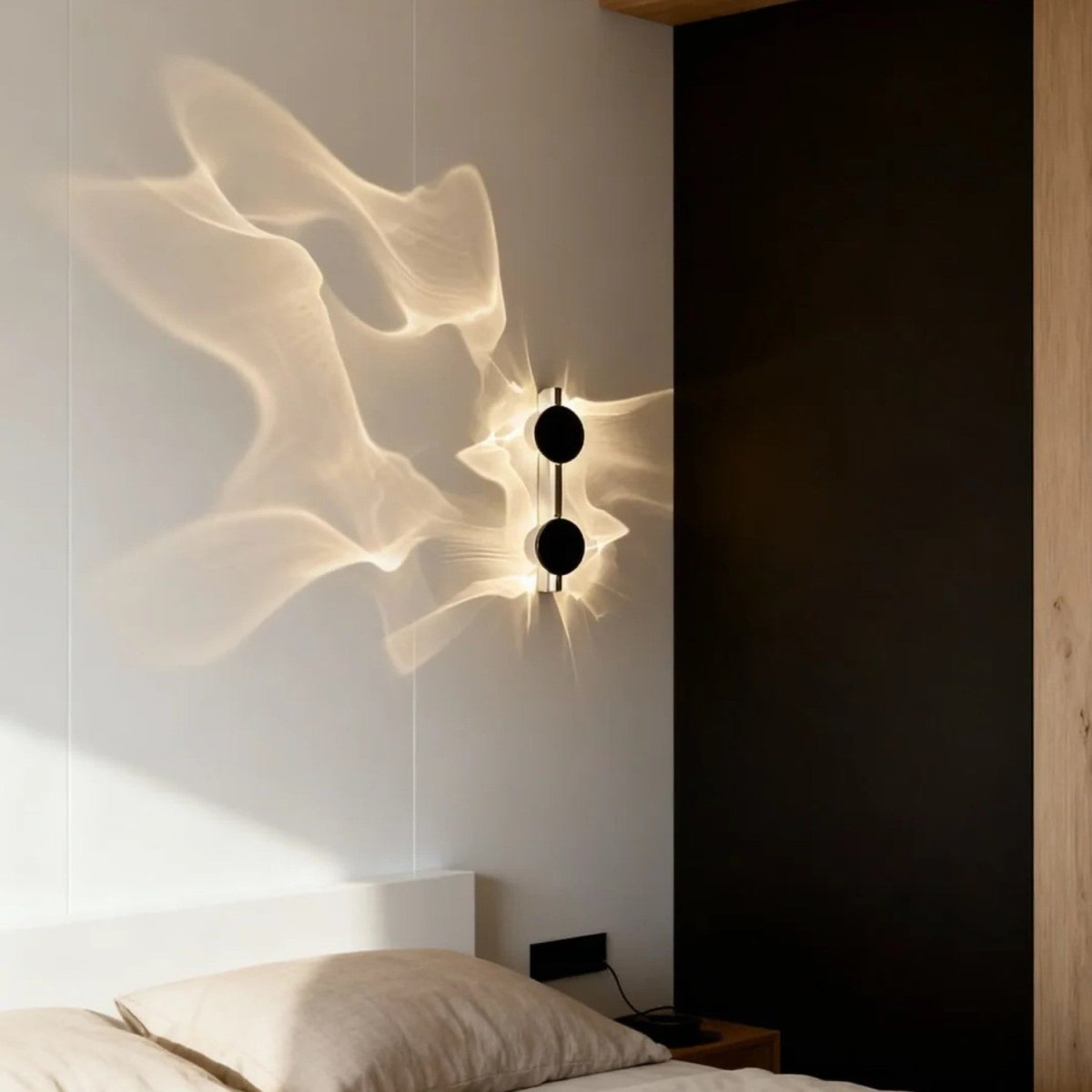 Sculptural Halo Glow Wall Light