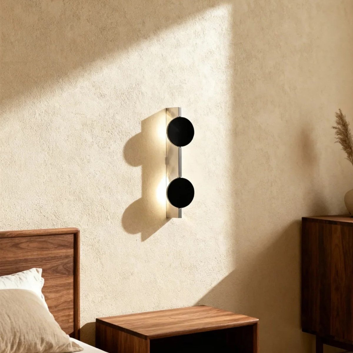 Sculptural Halo Glow Wall Light