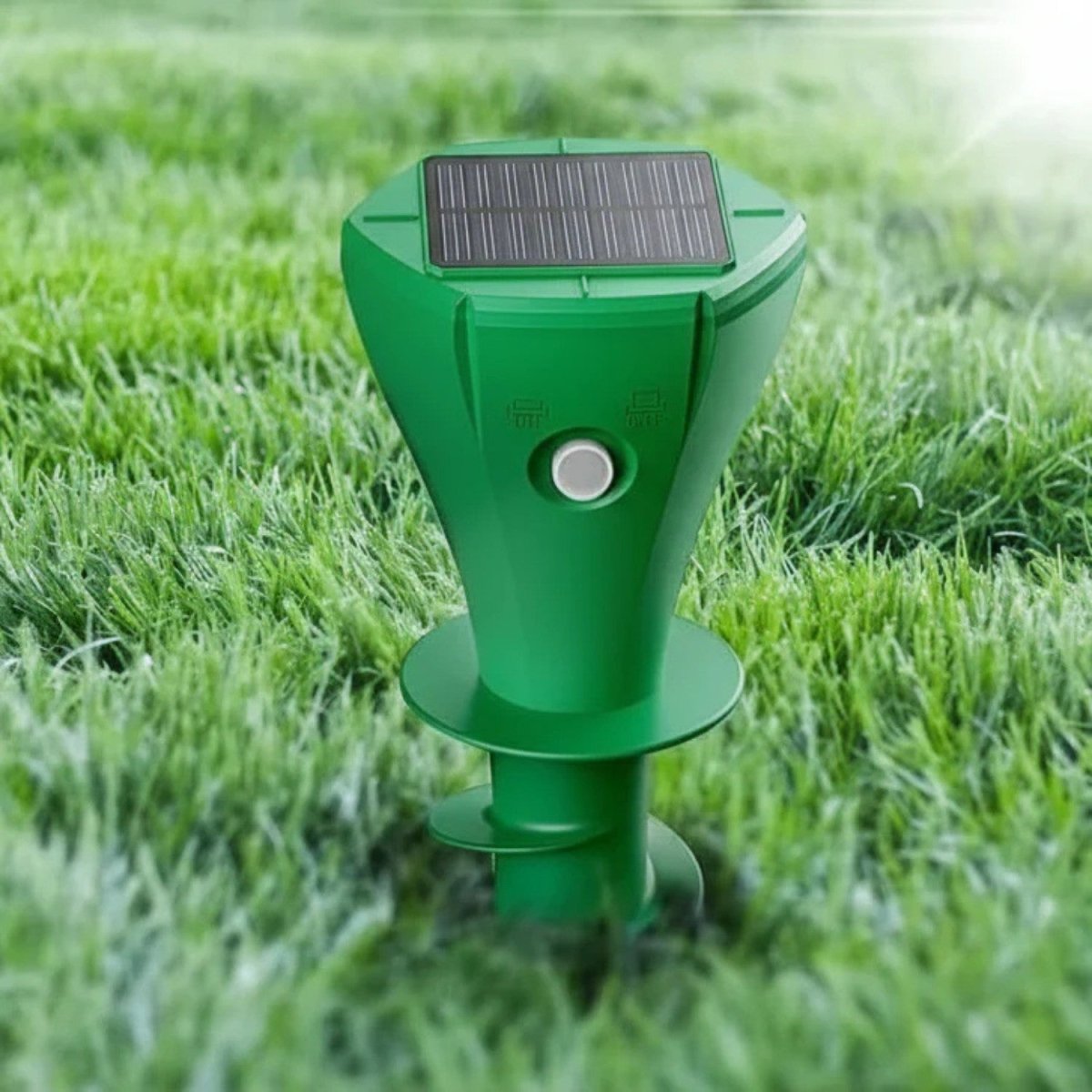 Solar Mole Repeller with Vibrations